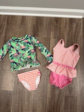 Ruffle Butts Green Palm Flamingo Rashguard & Pink Gingham Ruffle Swimsuit Set